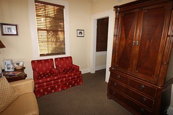 Inn Southernmost Adult Exclusive