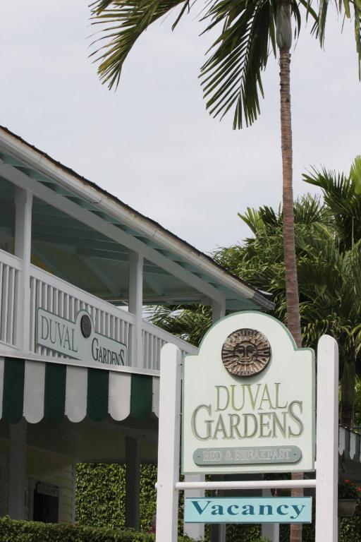 Duval Gardens