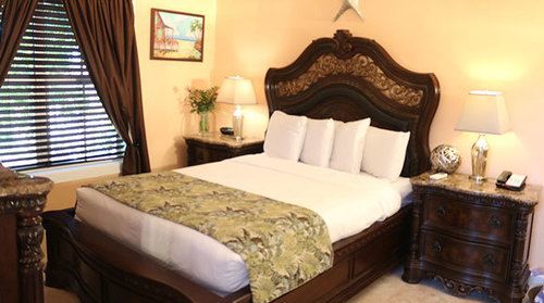 Bed & Breakfast Southernmost Point & Garden Bar
