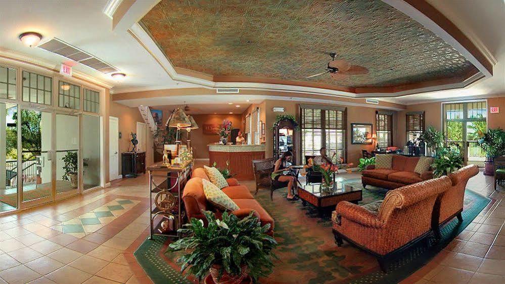 Hyatt Vacation Club At Windward Pointe 4*