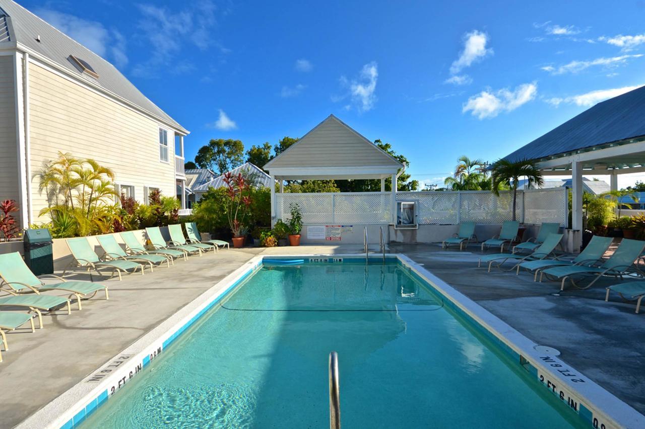 Casa Caribe @ Duval Square Hotel