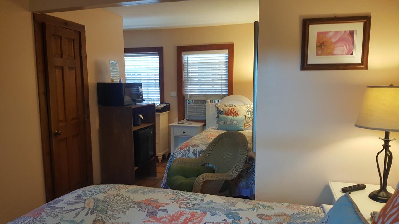 Courtney's Place Historic & Guest house 2*