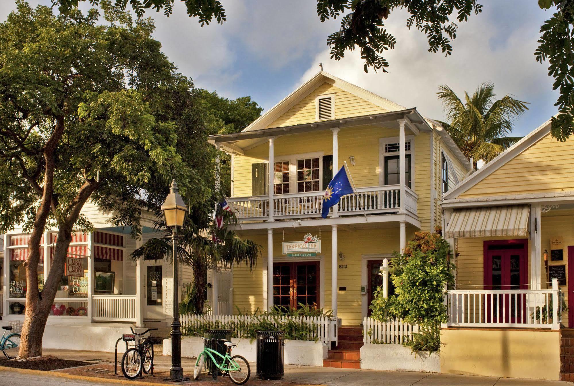 Tropical Hotel