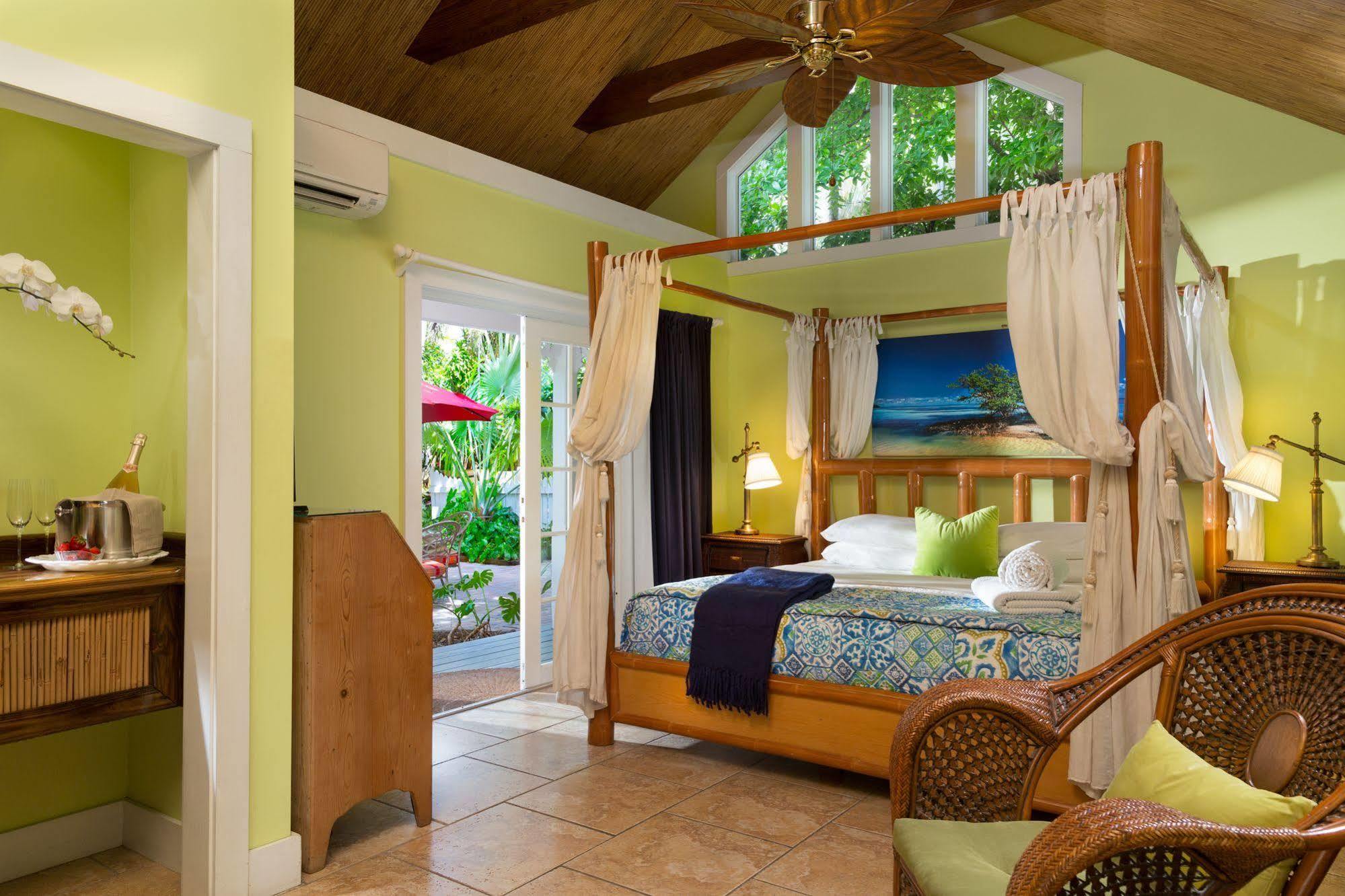 Tropical Hotel Key West