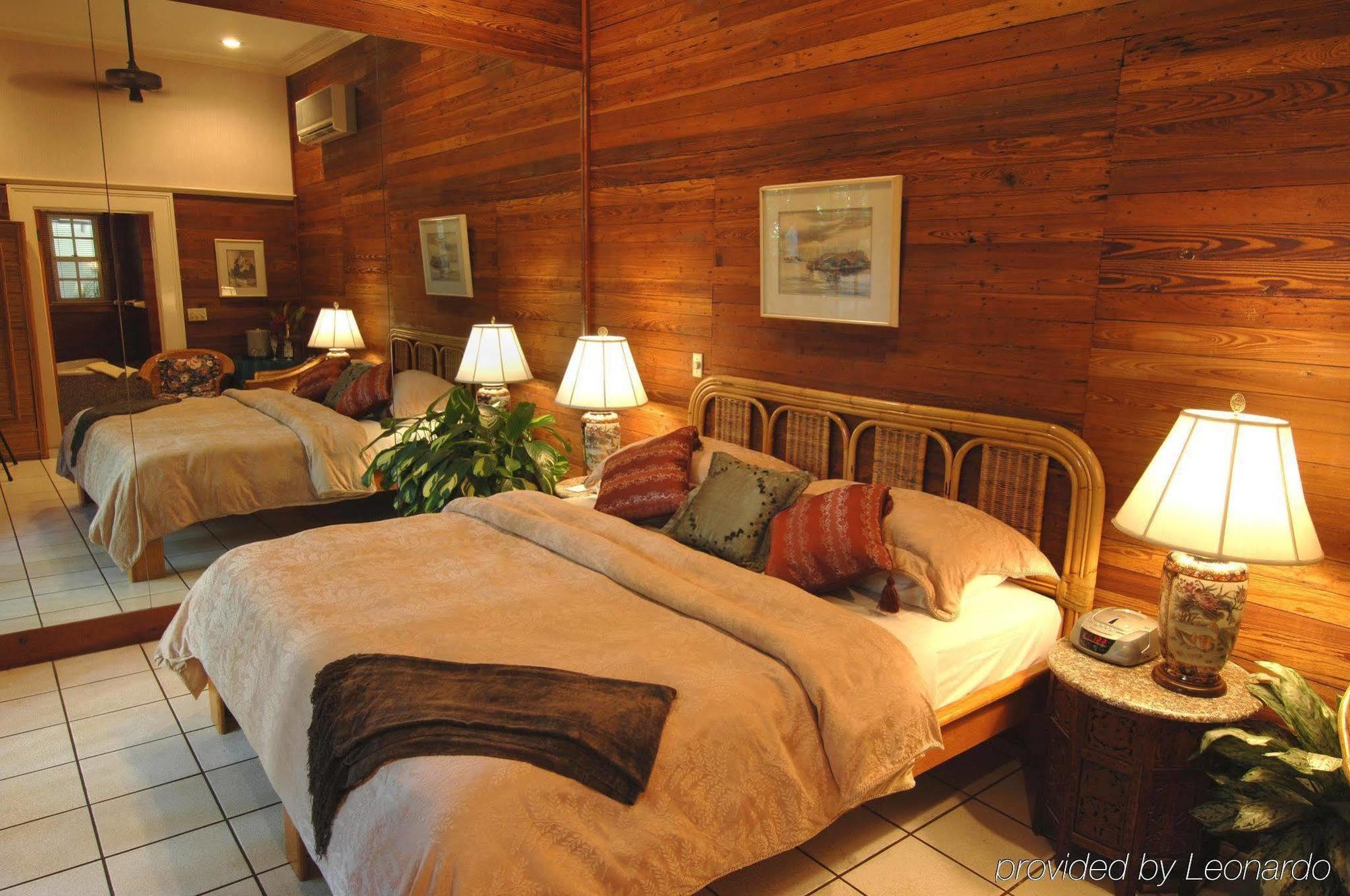 Guest house Heron House (adults Only)