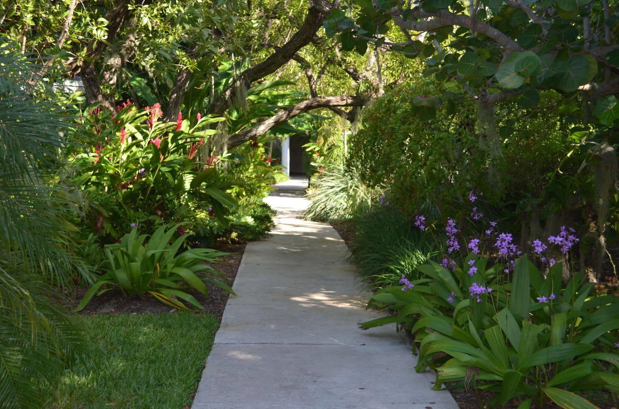 1800 Atlantic * Key West
