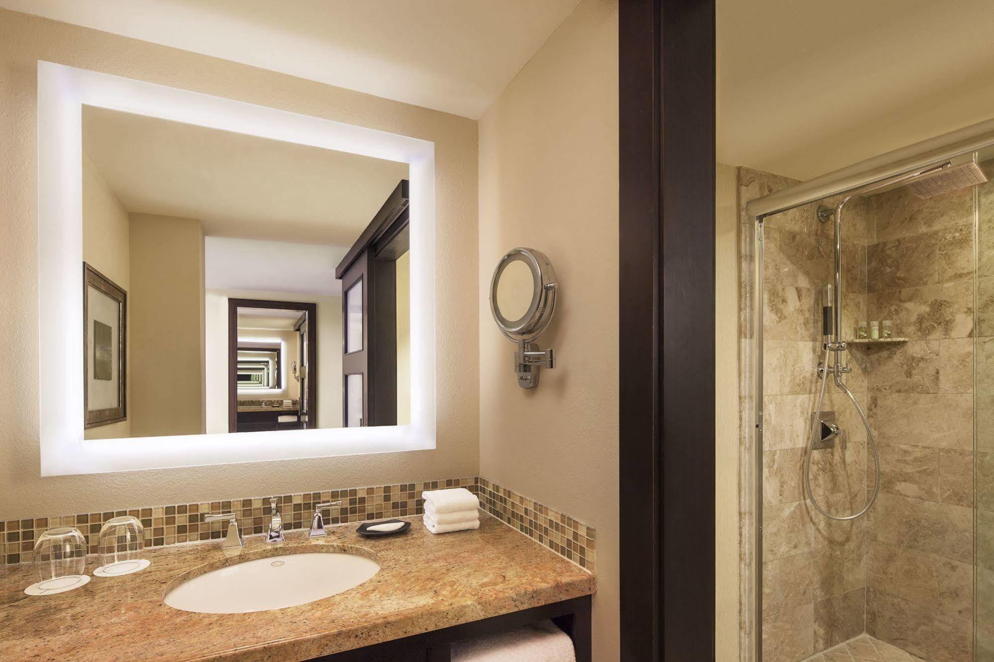 Opal Key & Marina Resort 4*