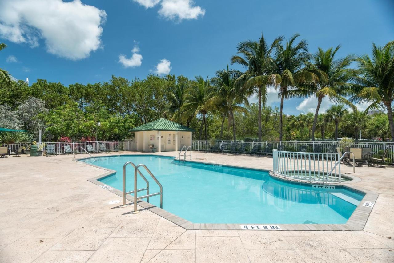 Sunrise Suites Jamaica #102 Key West