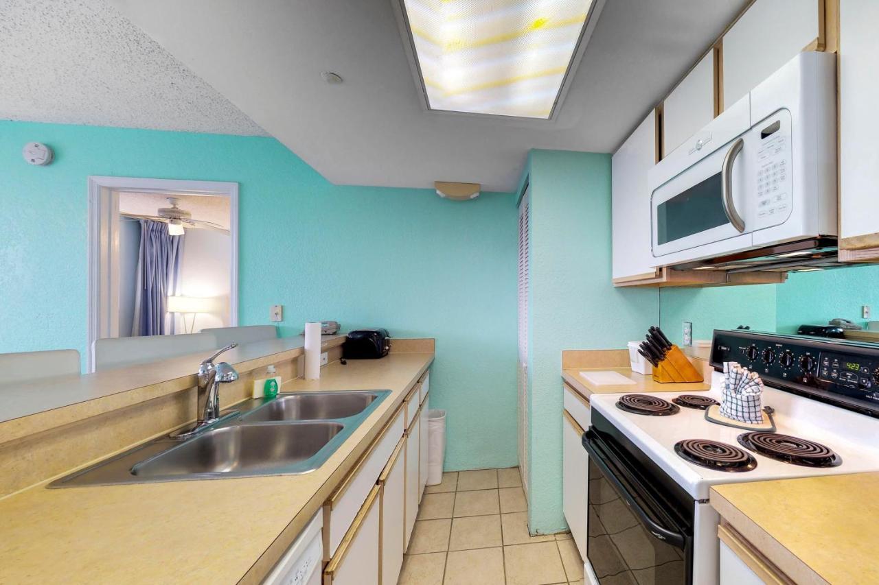 Sunrise Suites Martinique #108 *