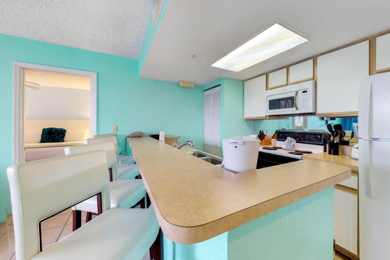 Sunrise Suites Martinique #108 *