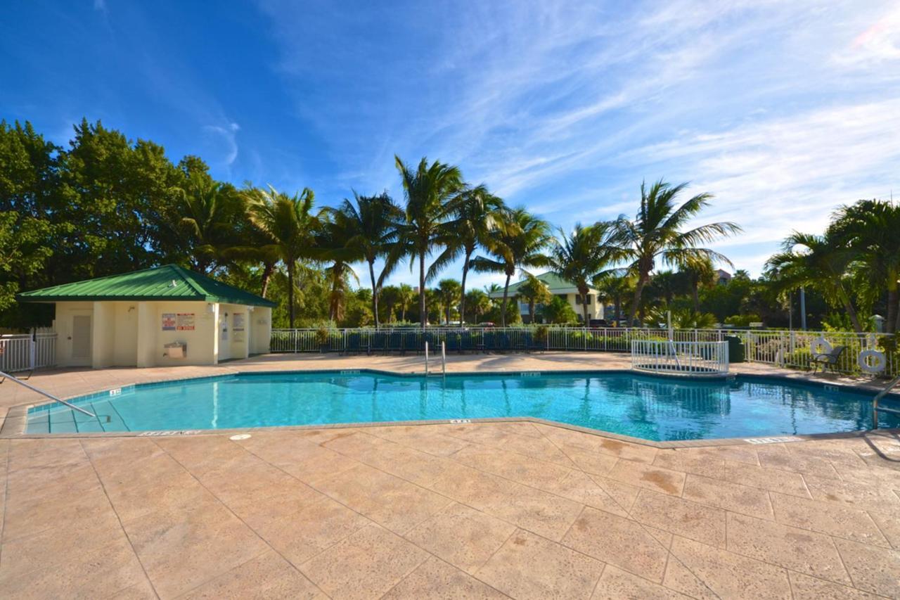 Sunrise Suites Martinique #108 *