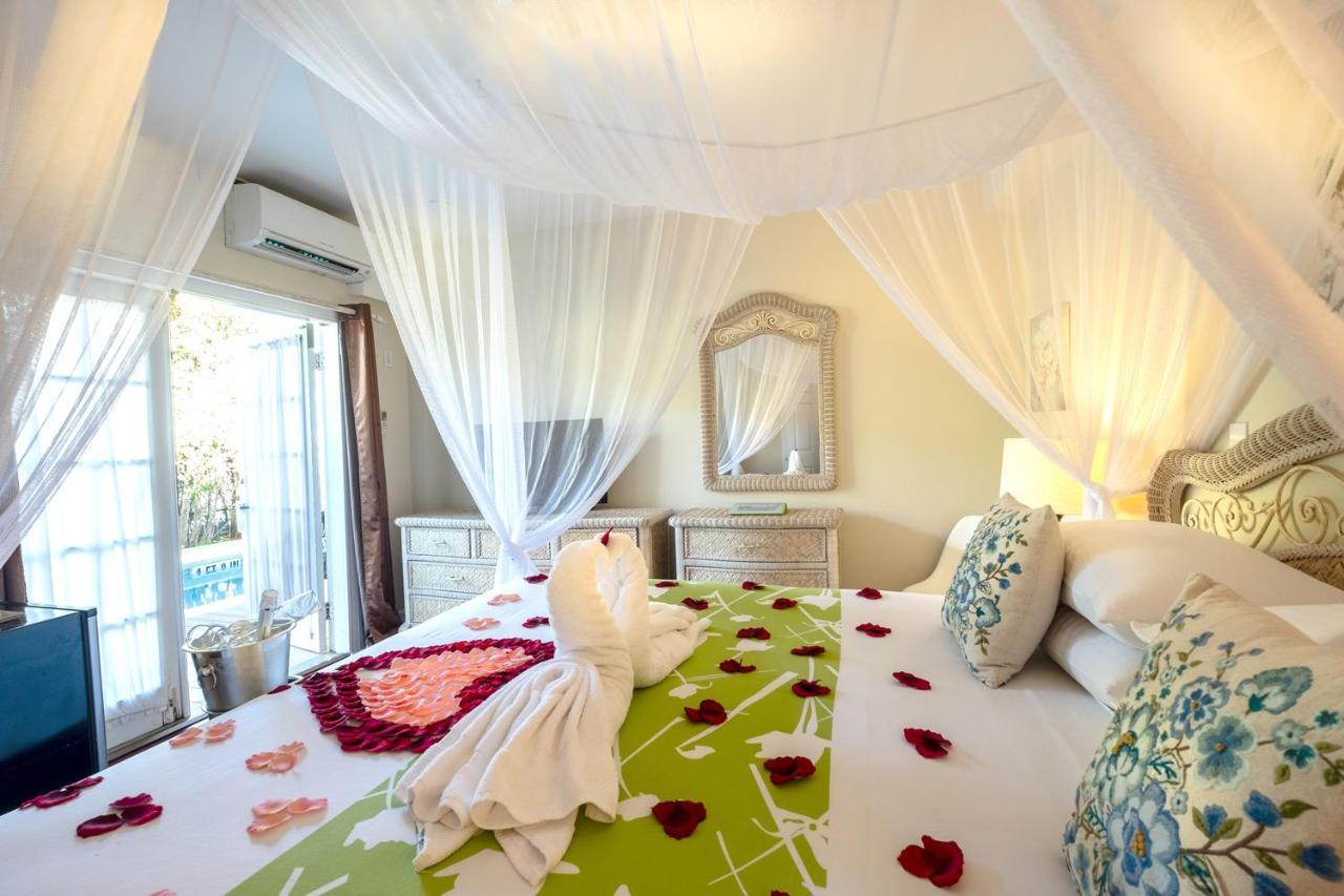 Duval Gardens Bed & Breakfast 3*
