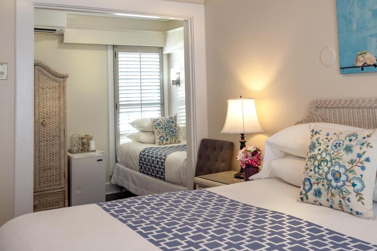Bed & Breakfast Duval Gardens