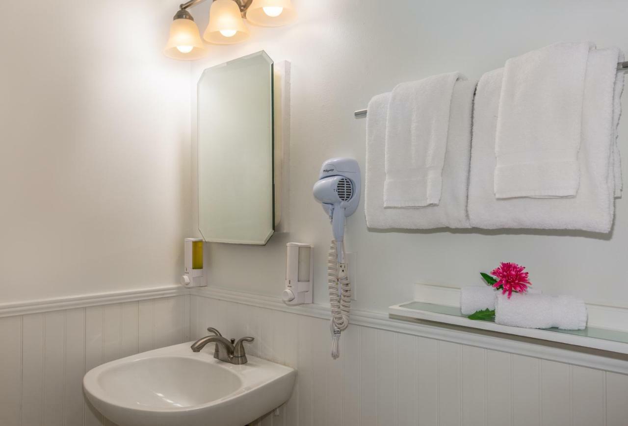 Southernmost Adult Exclusive Inn Key West