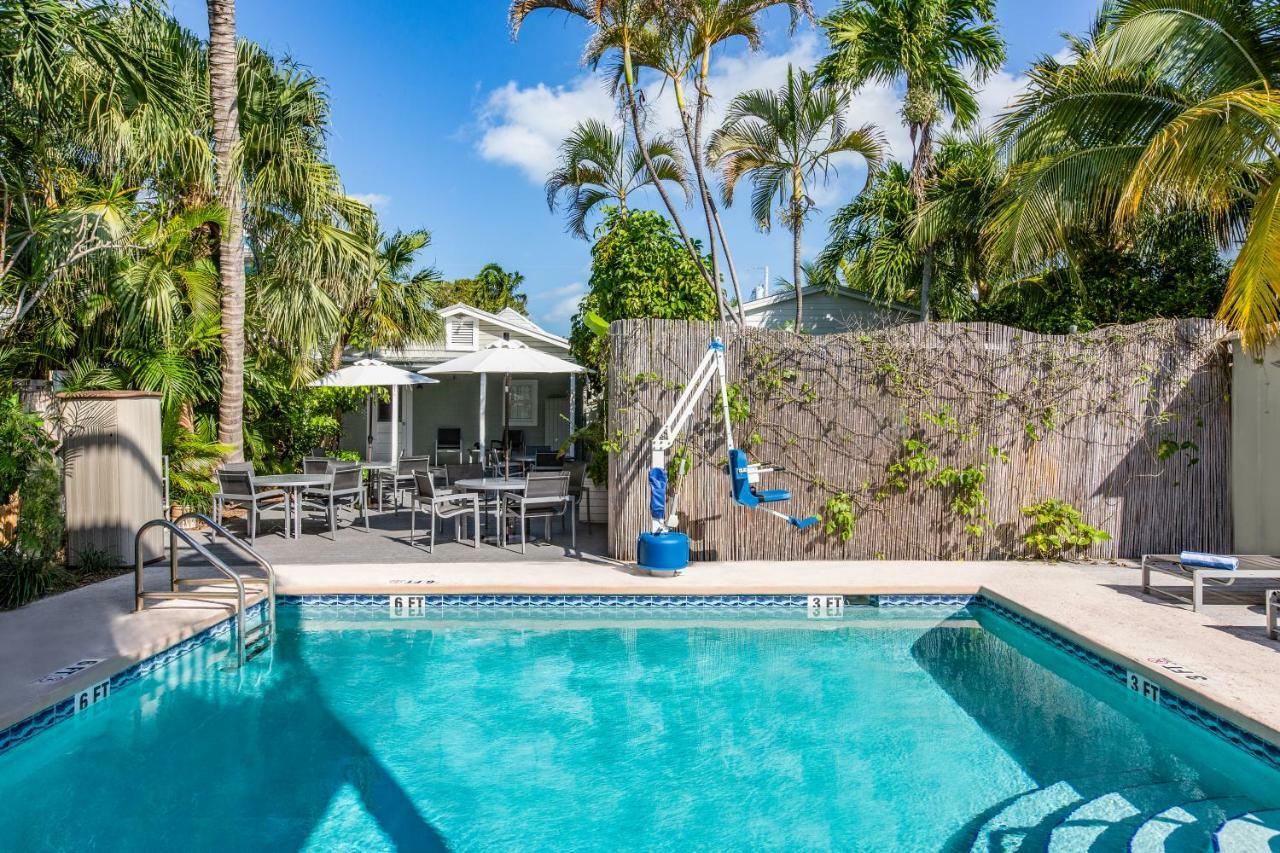 Southernmost Adult Exclusive 3*