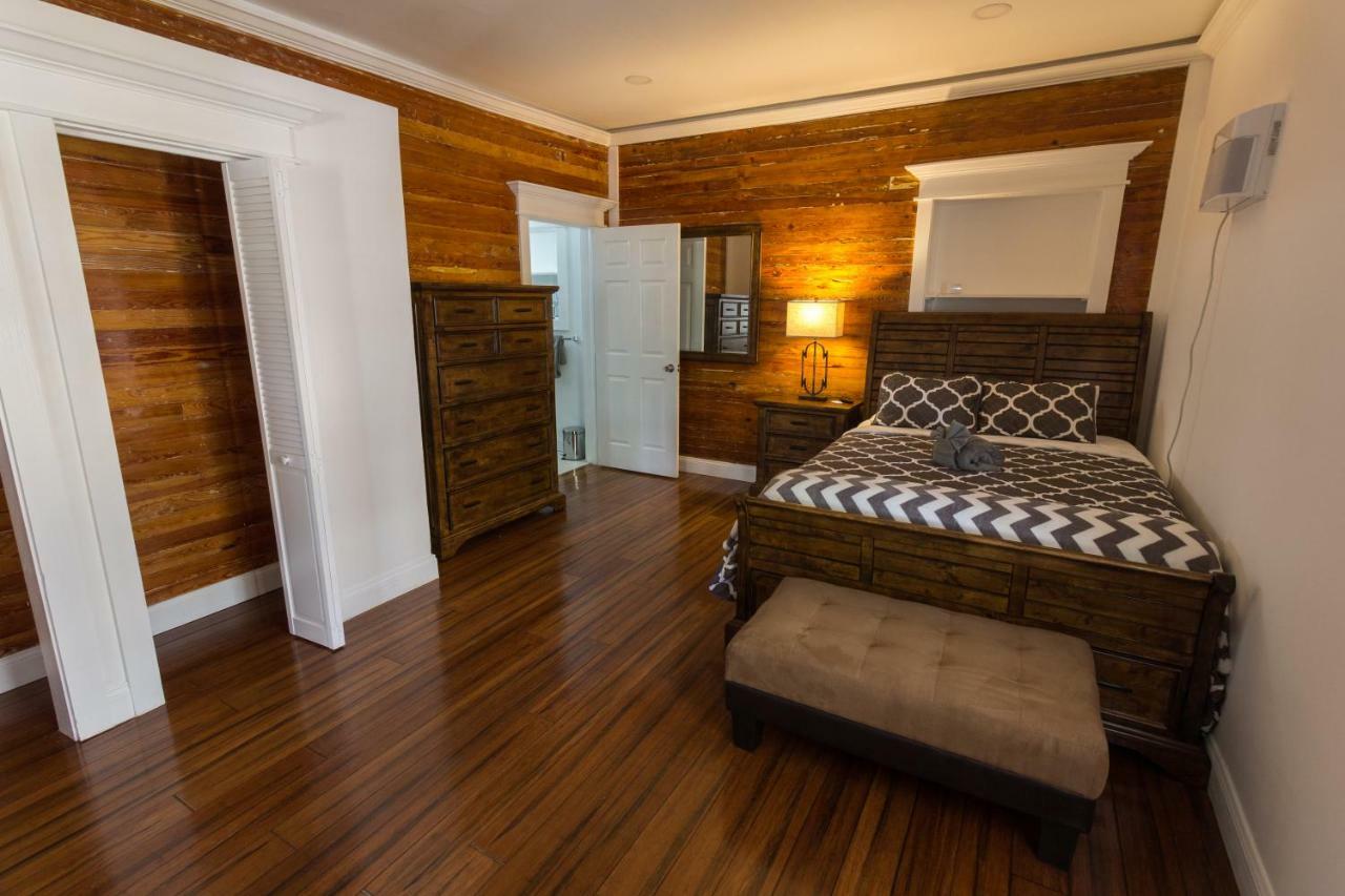 Bayview House *