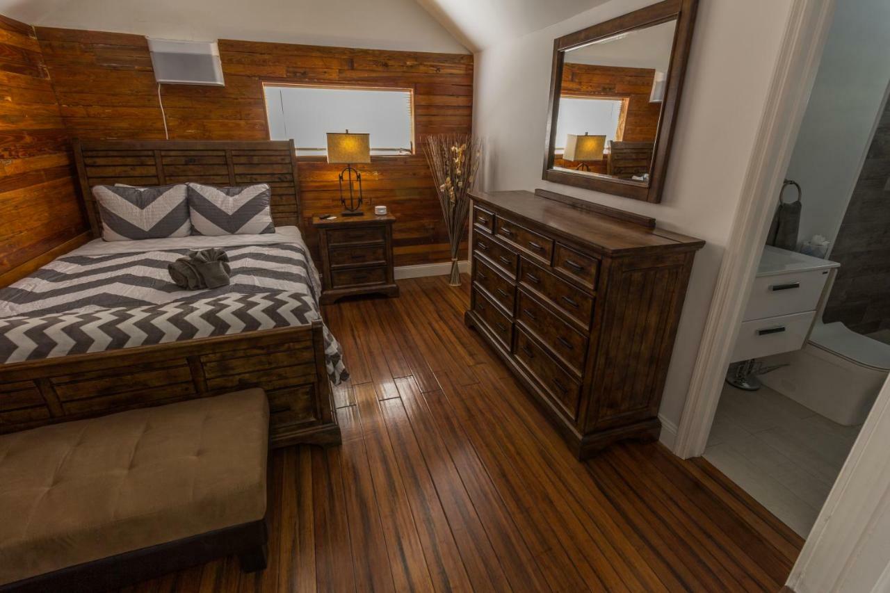 Bayview House Apartment