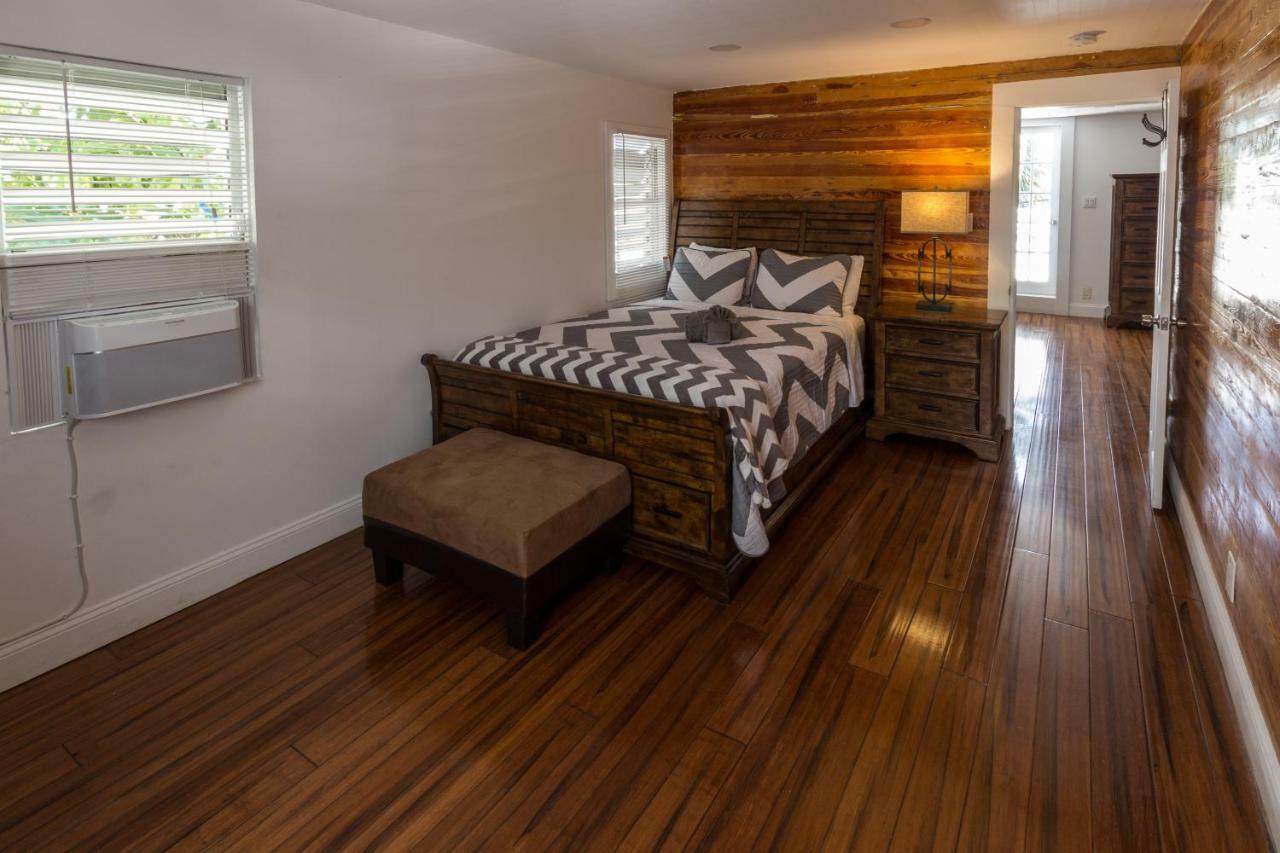 Bayview House *
