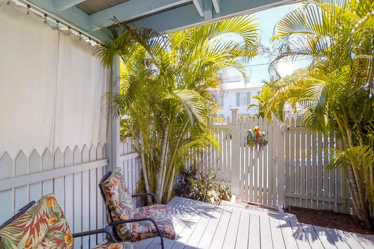 Apartment Secret Garden
