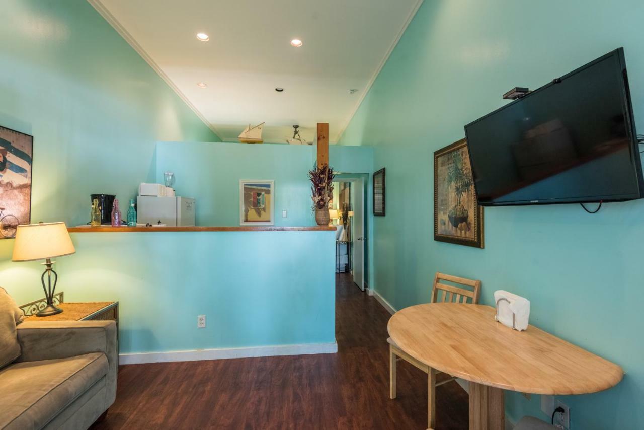 Duval Corner Holiday home *