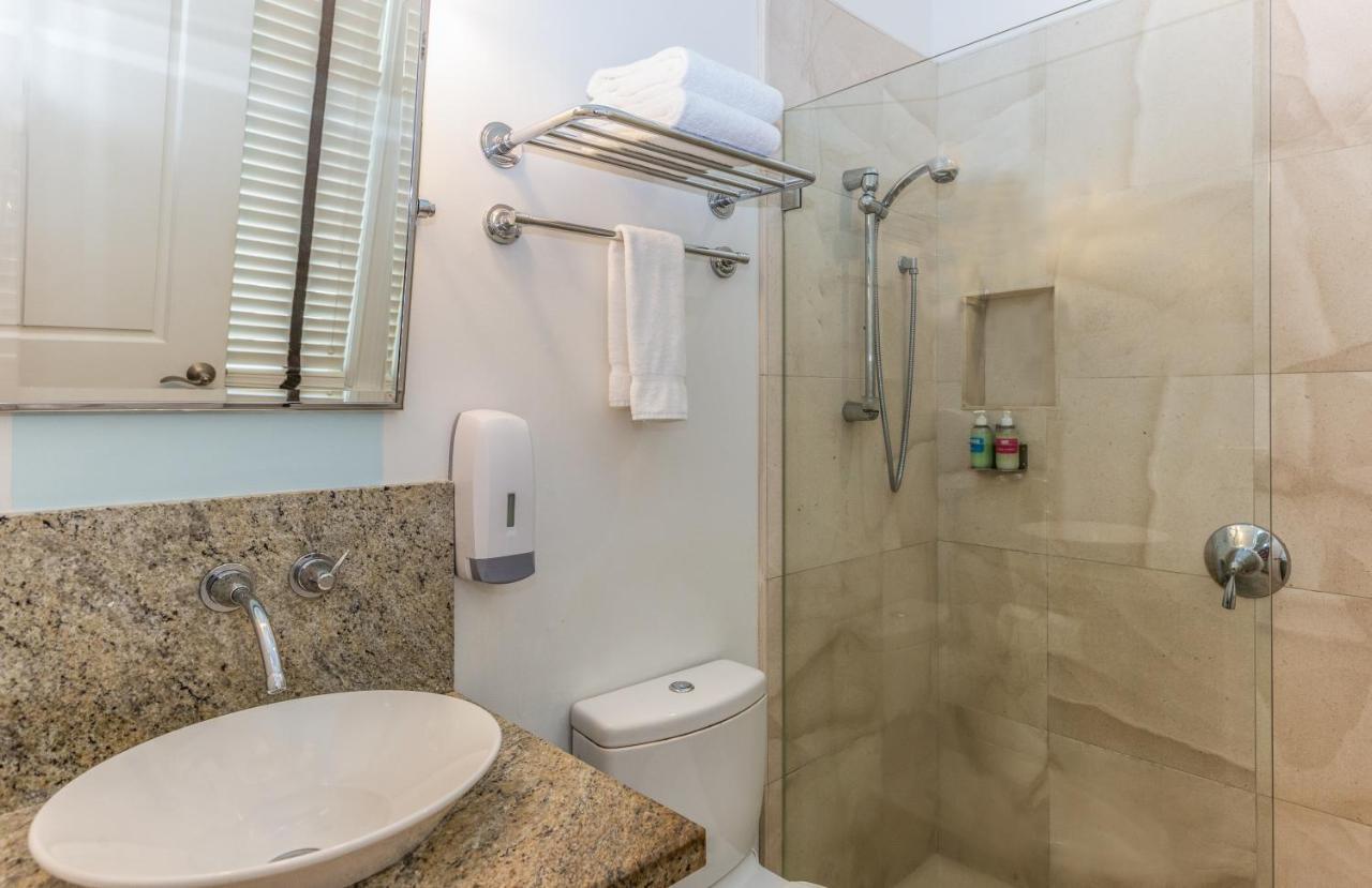 Nyah - Adult Exclusive Bed & Breakfast Key West
