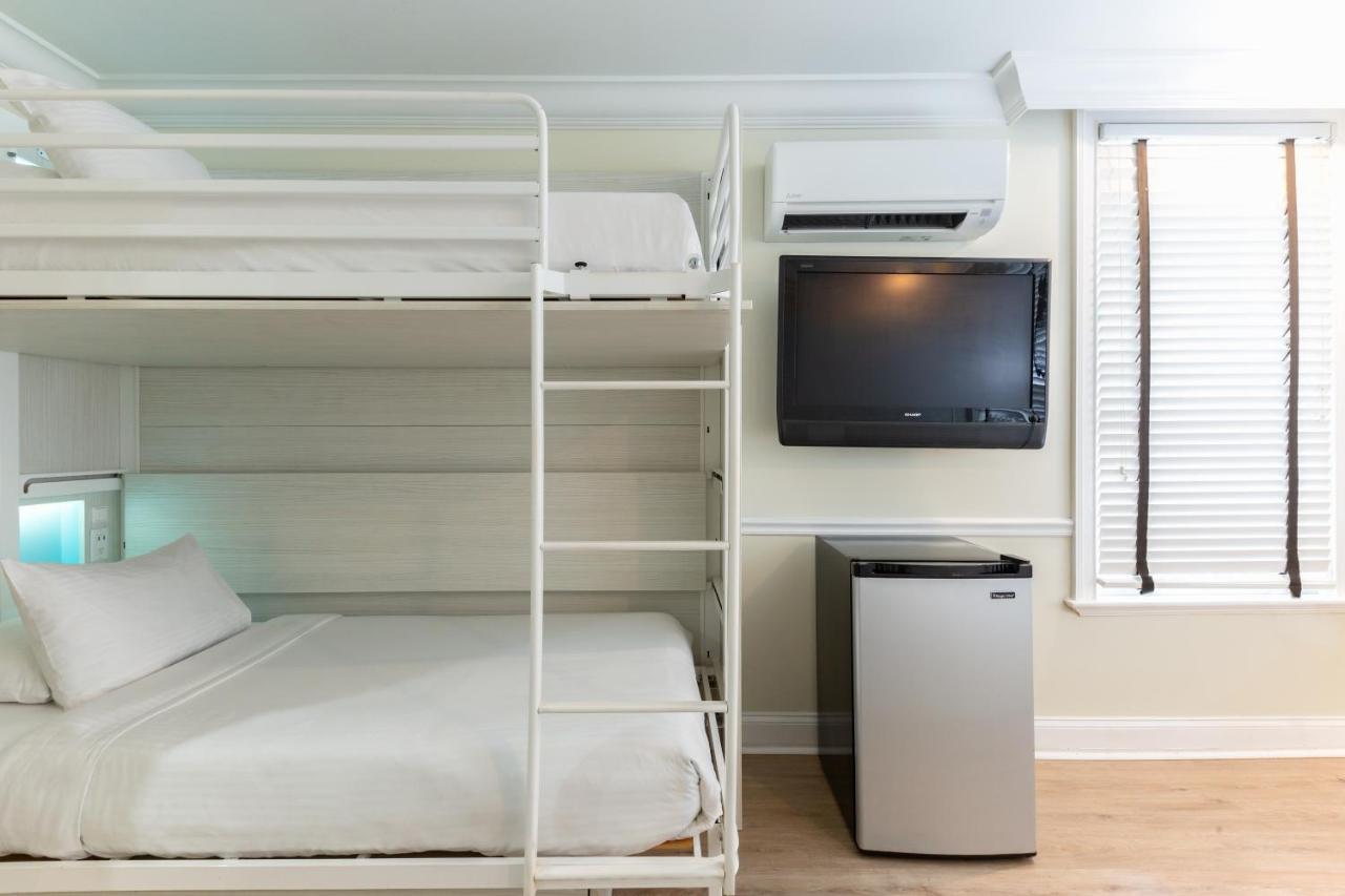 Bed & Breakfast Nyah - Adult Exclusive