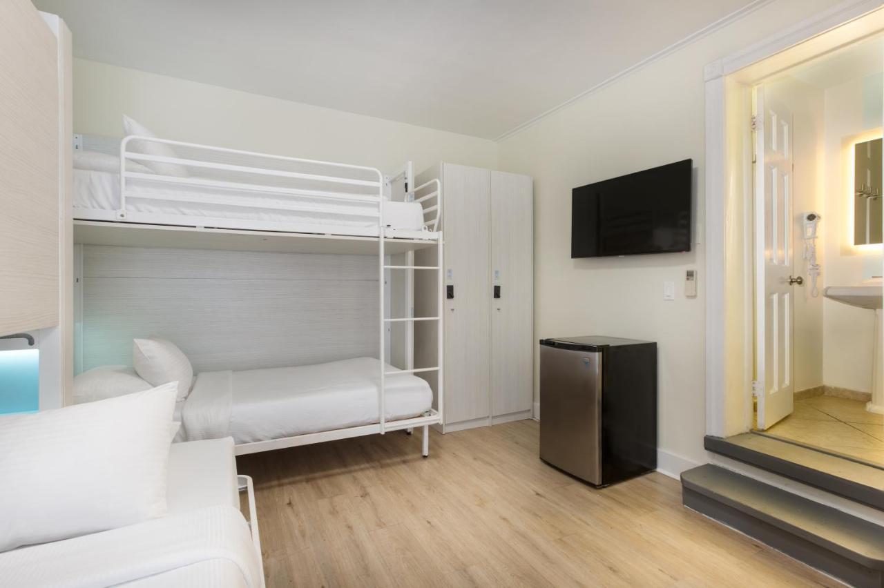 Bed & Breakfast Nyah - Adult Exclusive Key West