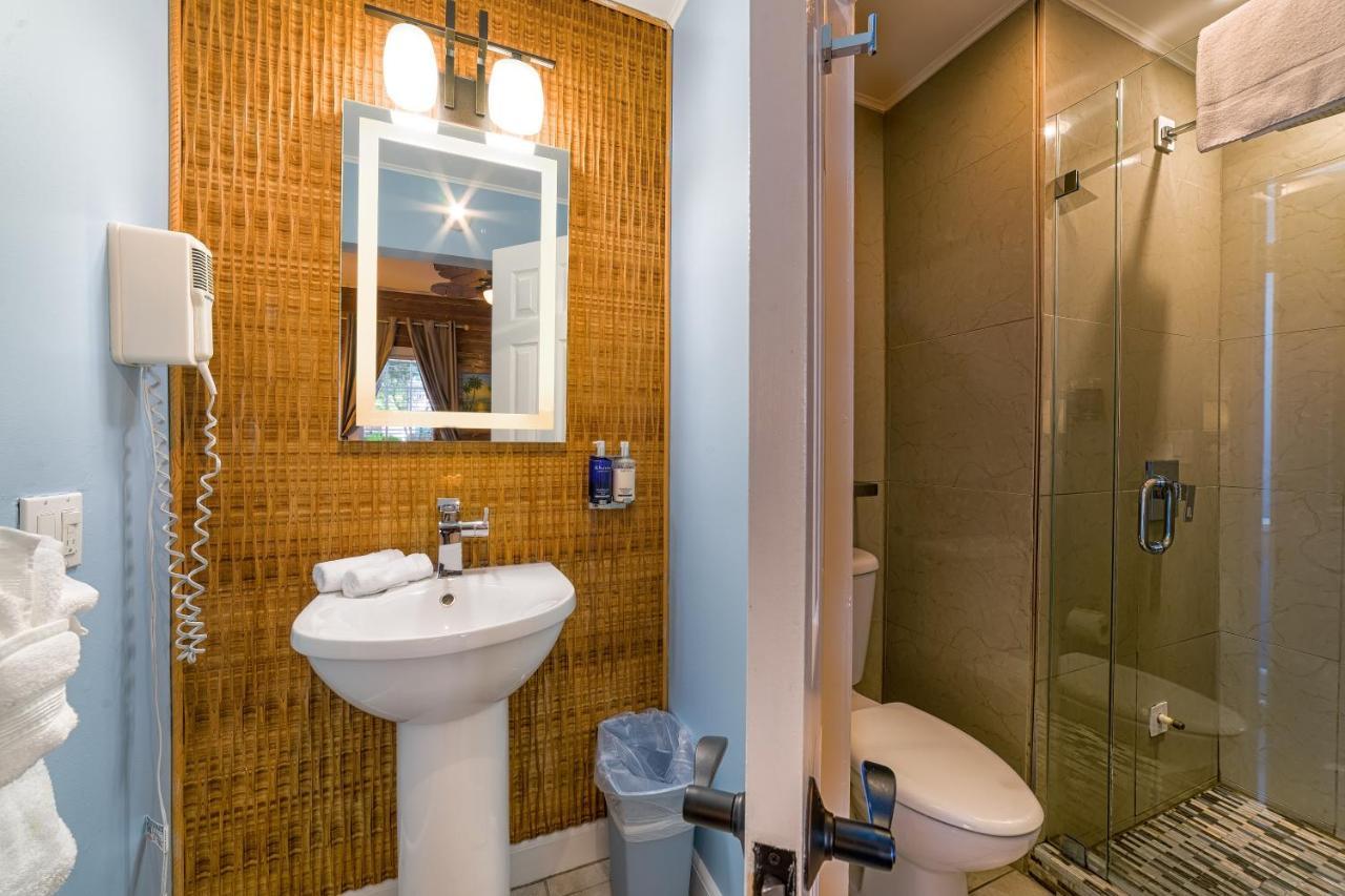 Seascape Tropical (adults Only) Inn
