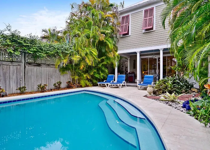Amelia Home By Avantstay In Historic Old Town W Pool