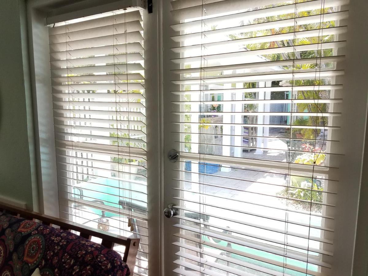 Alexander Palms Court - No Hidden Fees! Key West