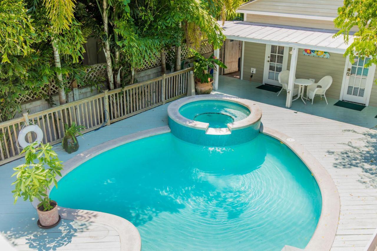 Villa Key West Villas