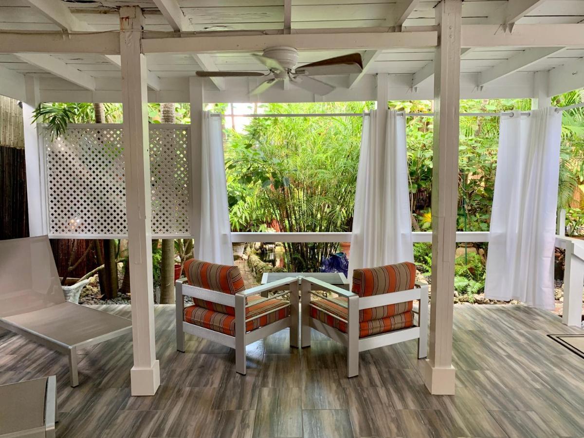 Inn Douglas House Key West