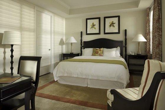 The Gates 4*