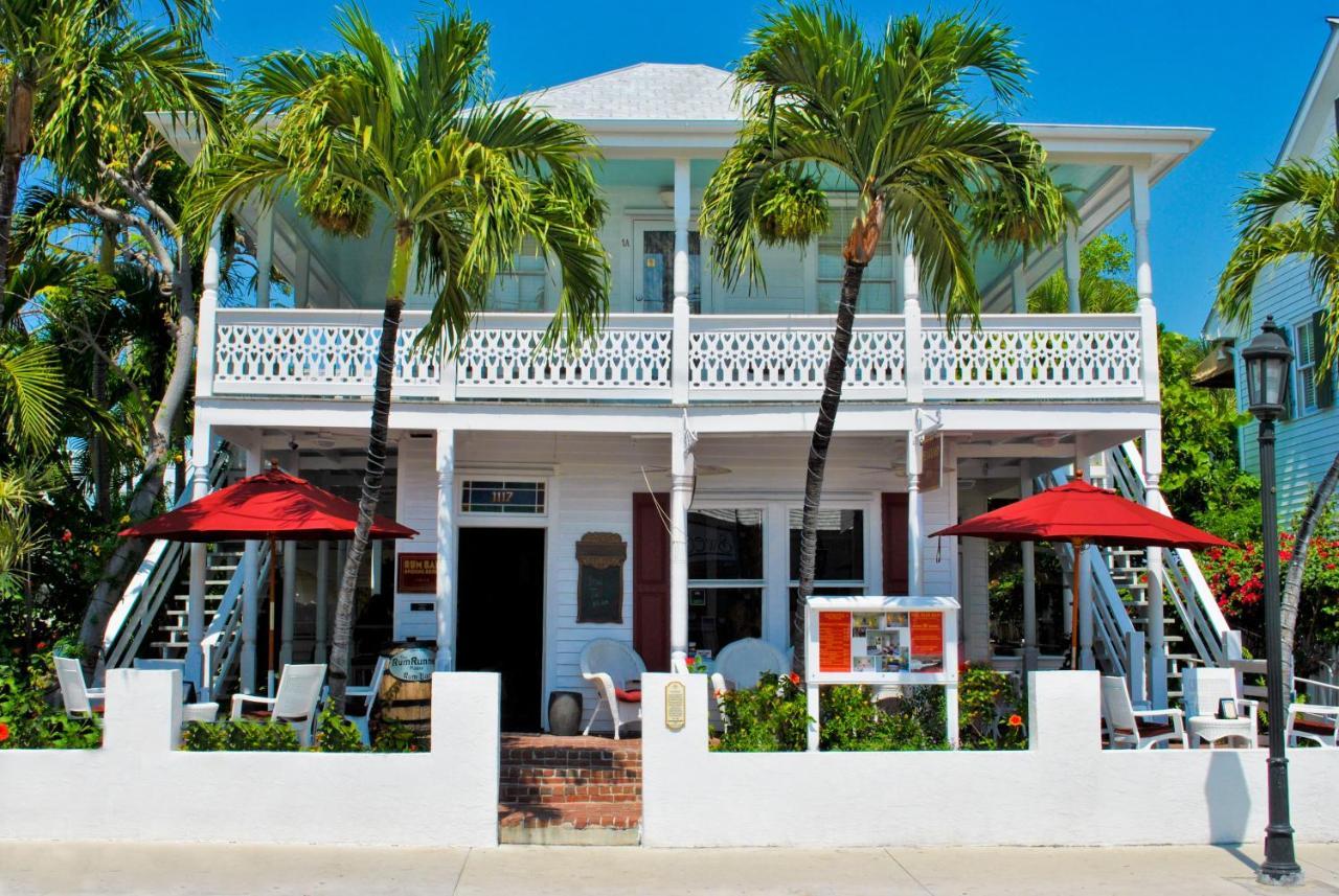 The Speakeasy And Bar Bed & Breakfast Key West