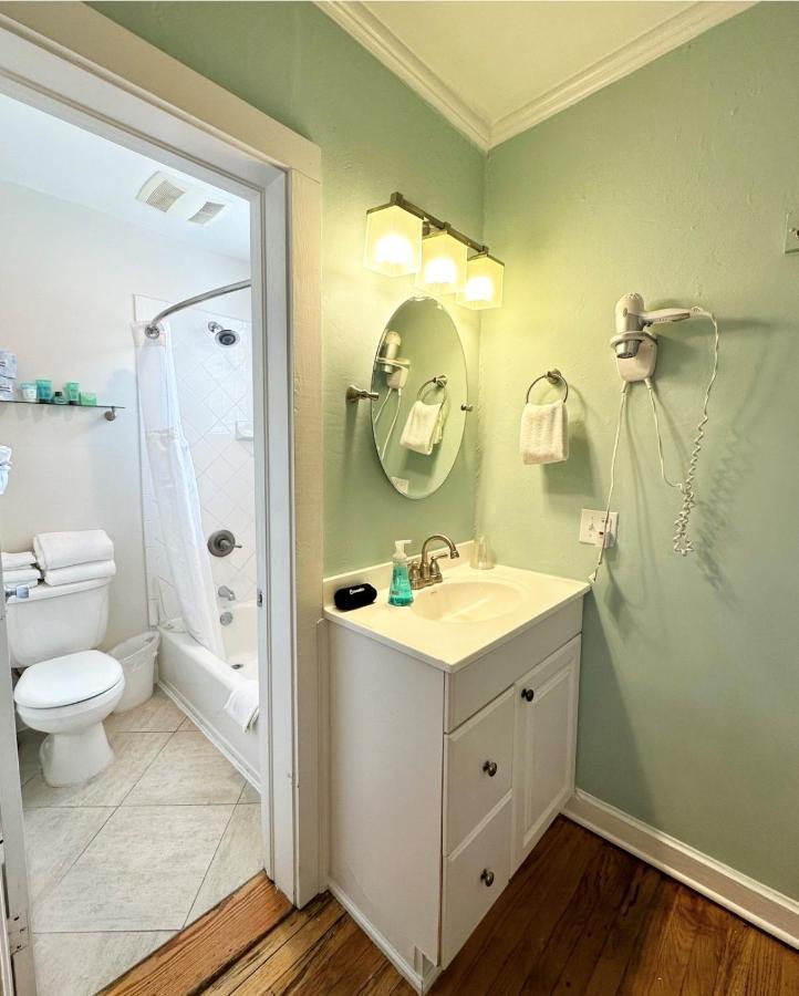 Westwinds Guest house