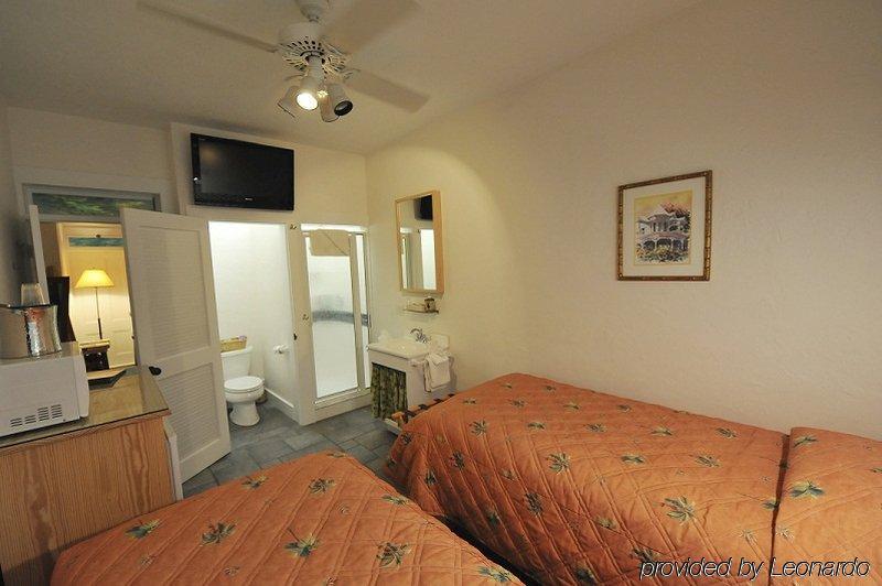 Inn Eden House 3*