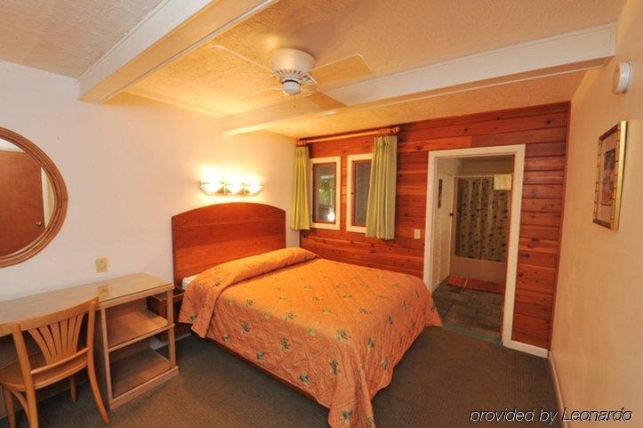 Eden House Inn 3*