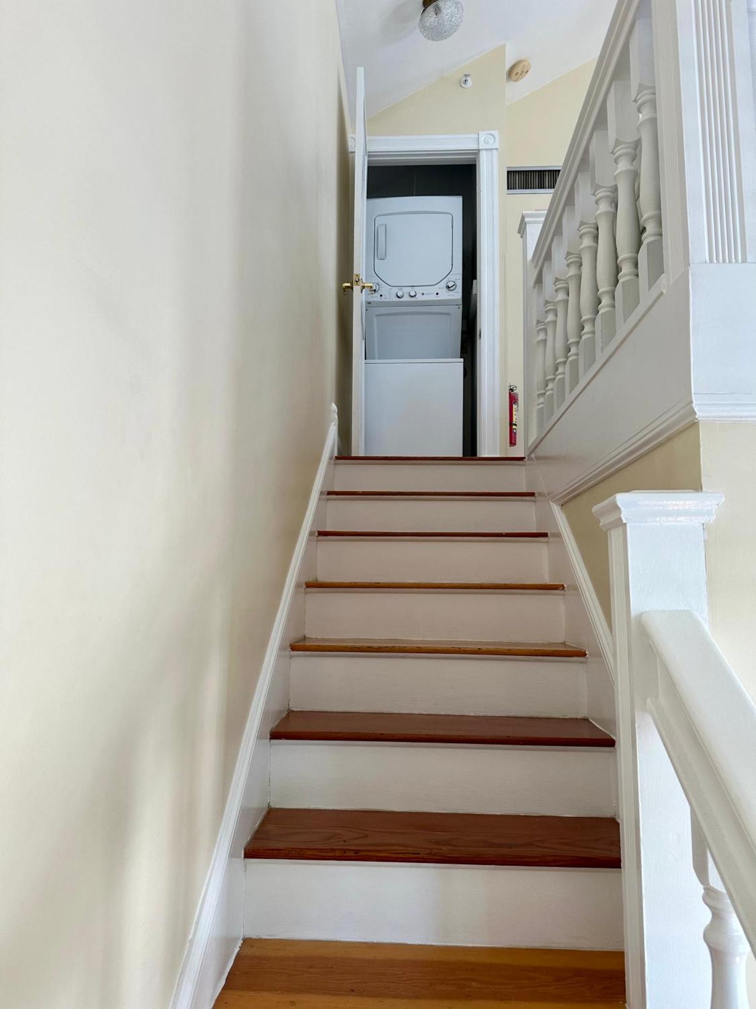 Douglas House Inn 3*