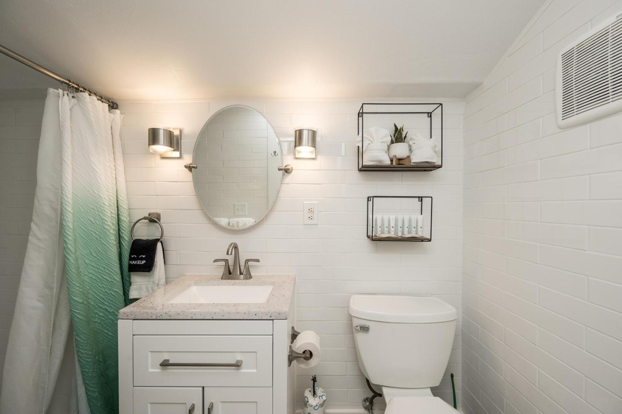 The Speakeasy And Bar Bed & Breakfast