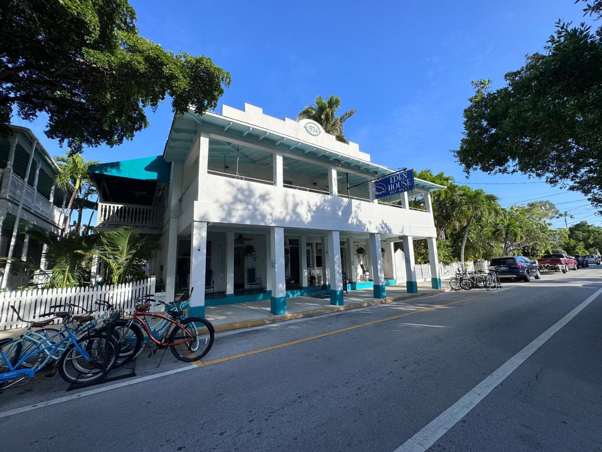 Eden House Inn