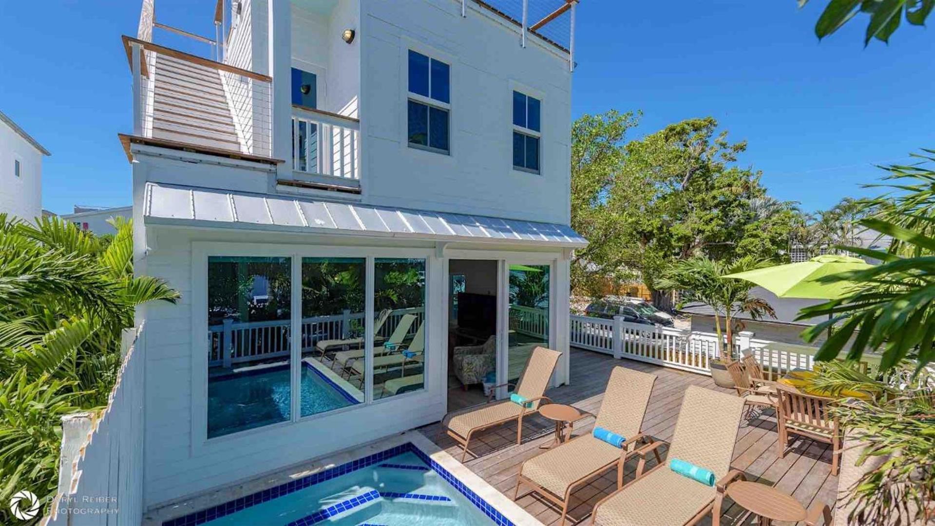 Holiday home Dance Of The Butterflies By Last Key Realty Key West