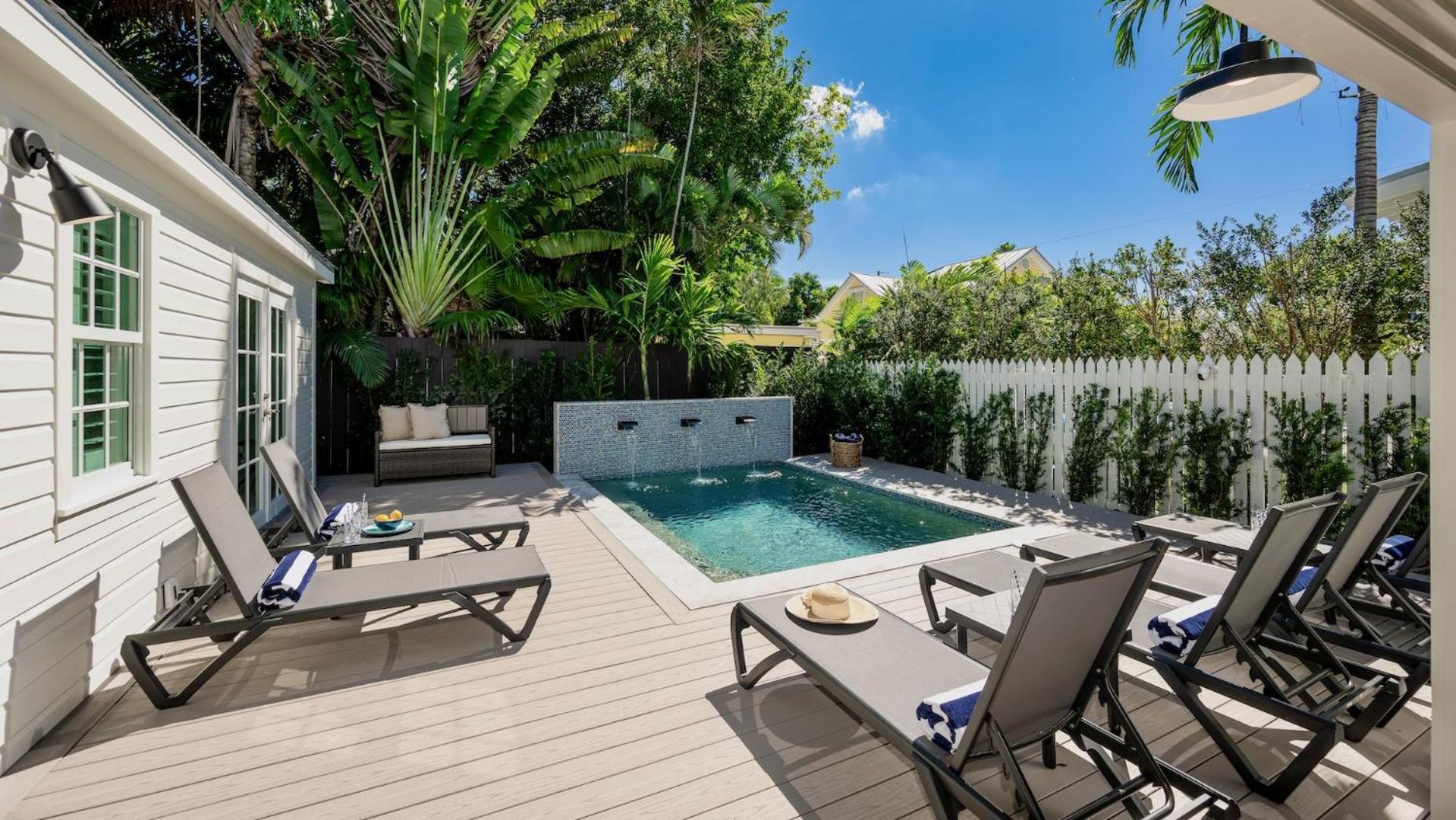 Spirit Of By Last Key Realty Holiday home *