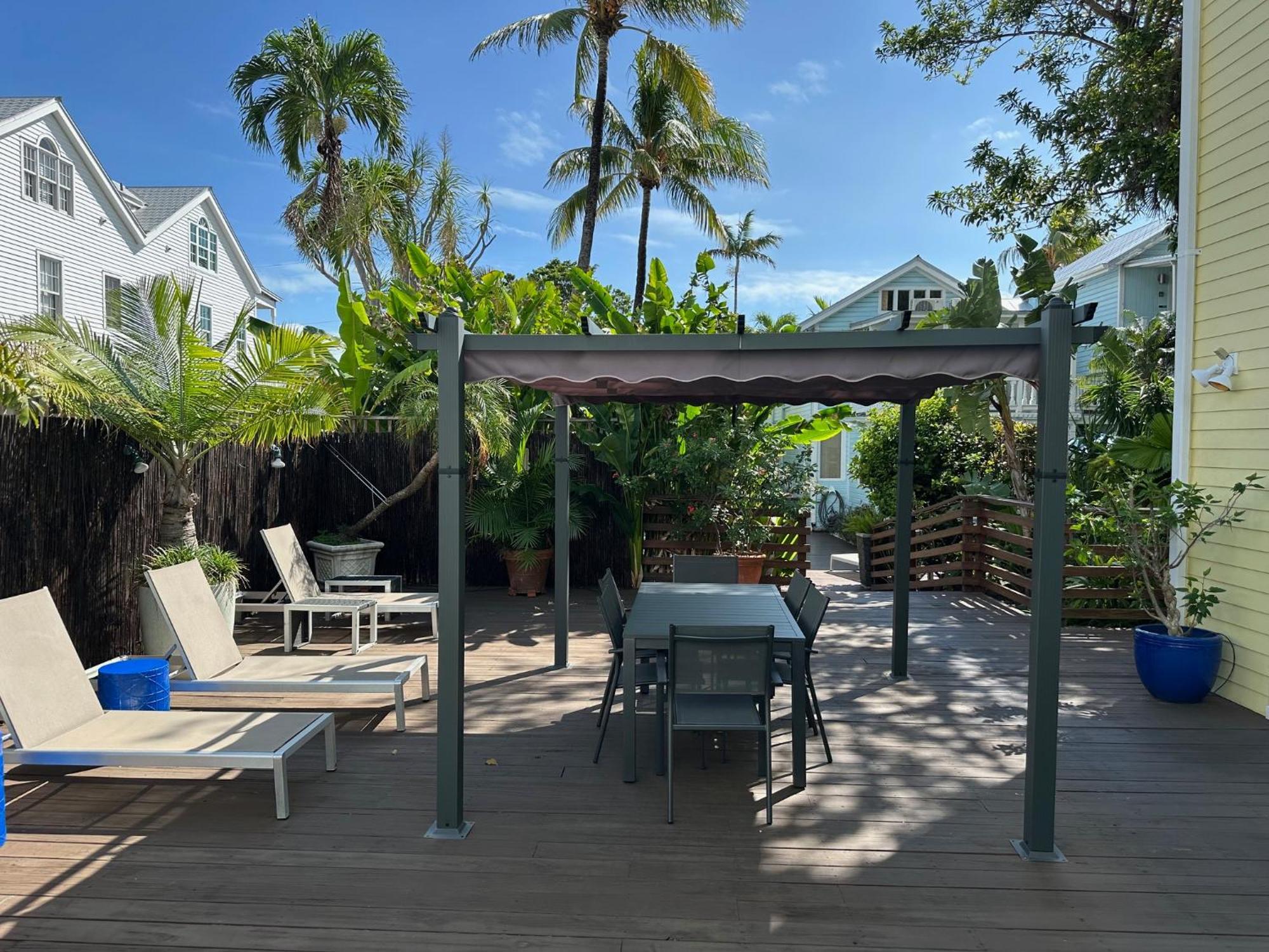 Douglas House Inn Key West