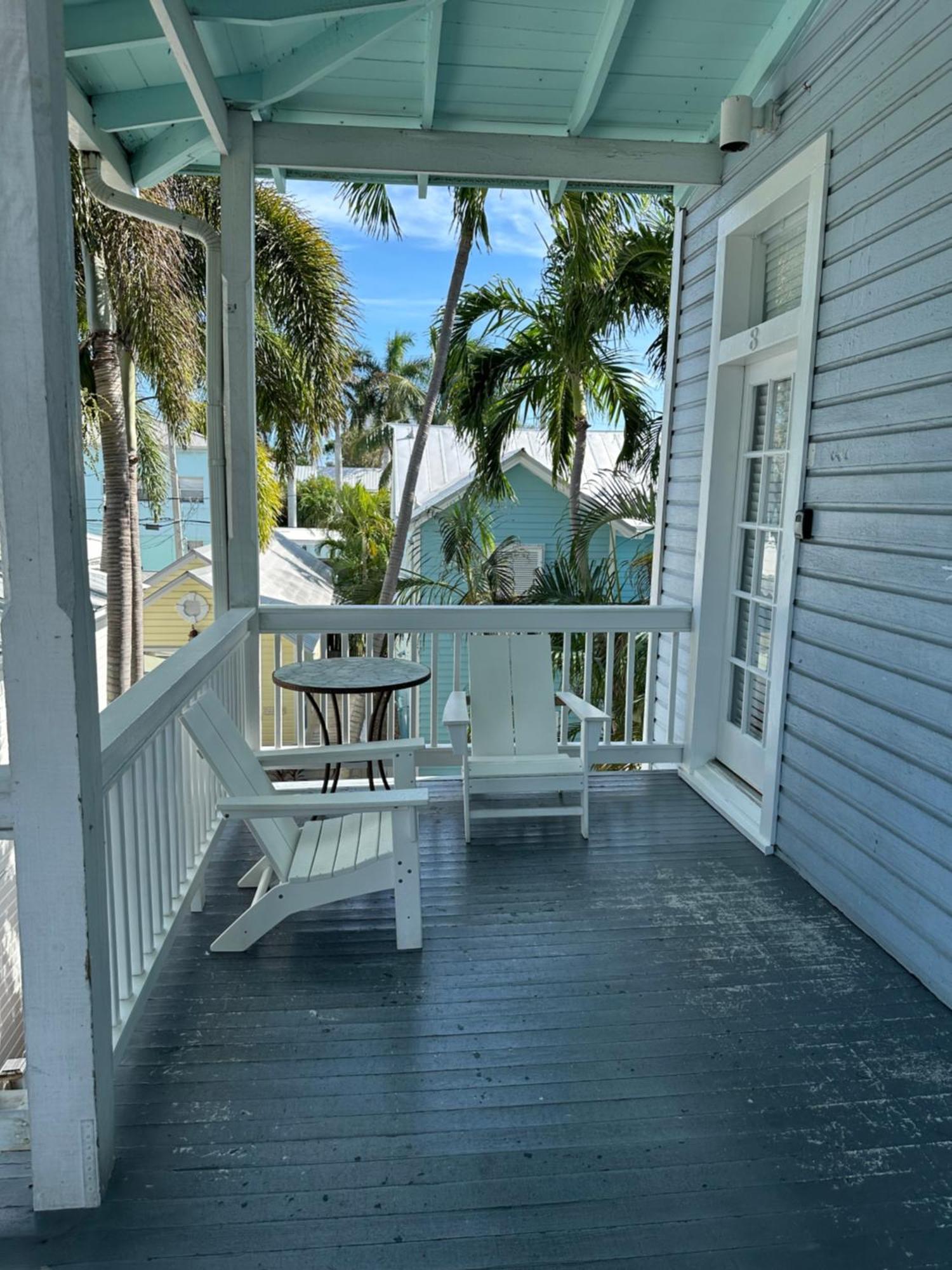 Douglas House Inn 3*