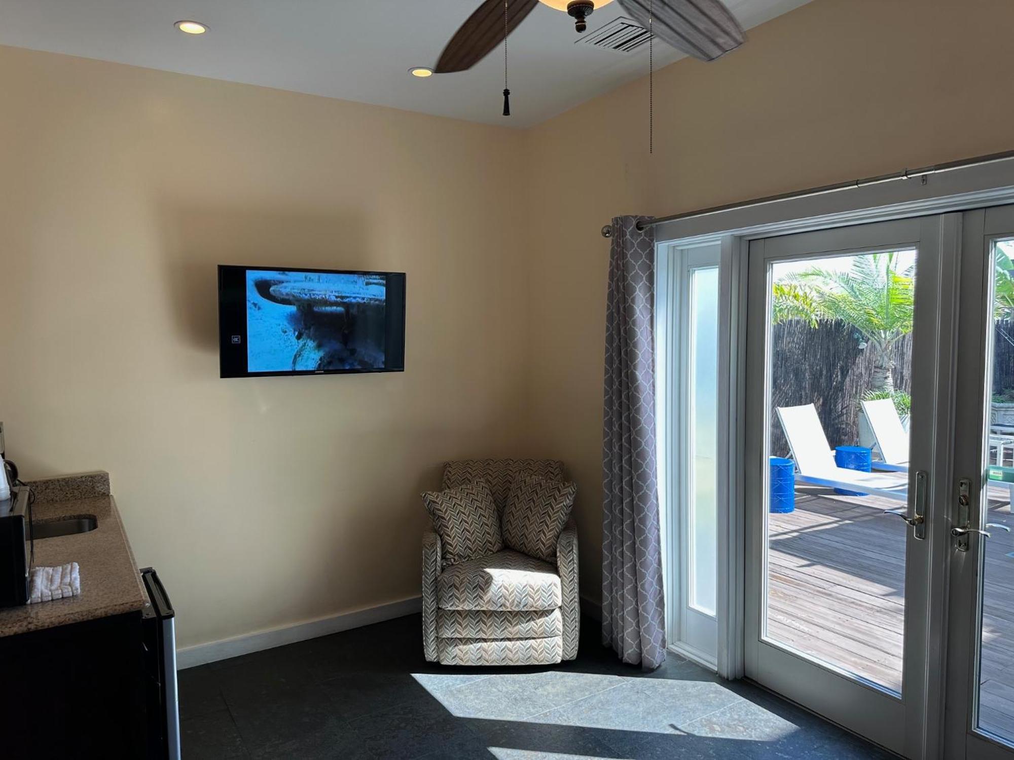Inn Douglas House 3*