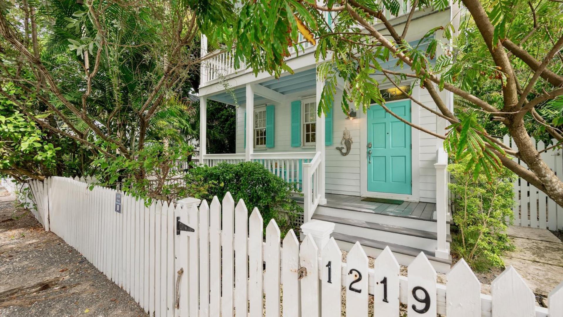 Island Inspiration By Last Key Realty Holiday home *