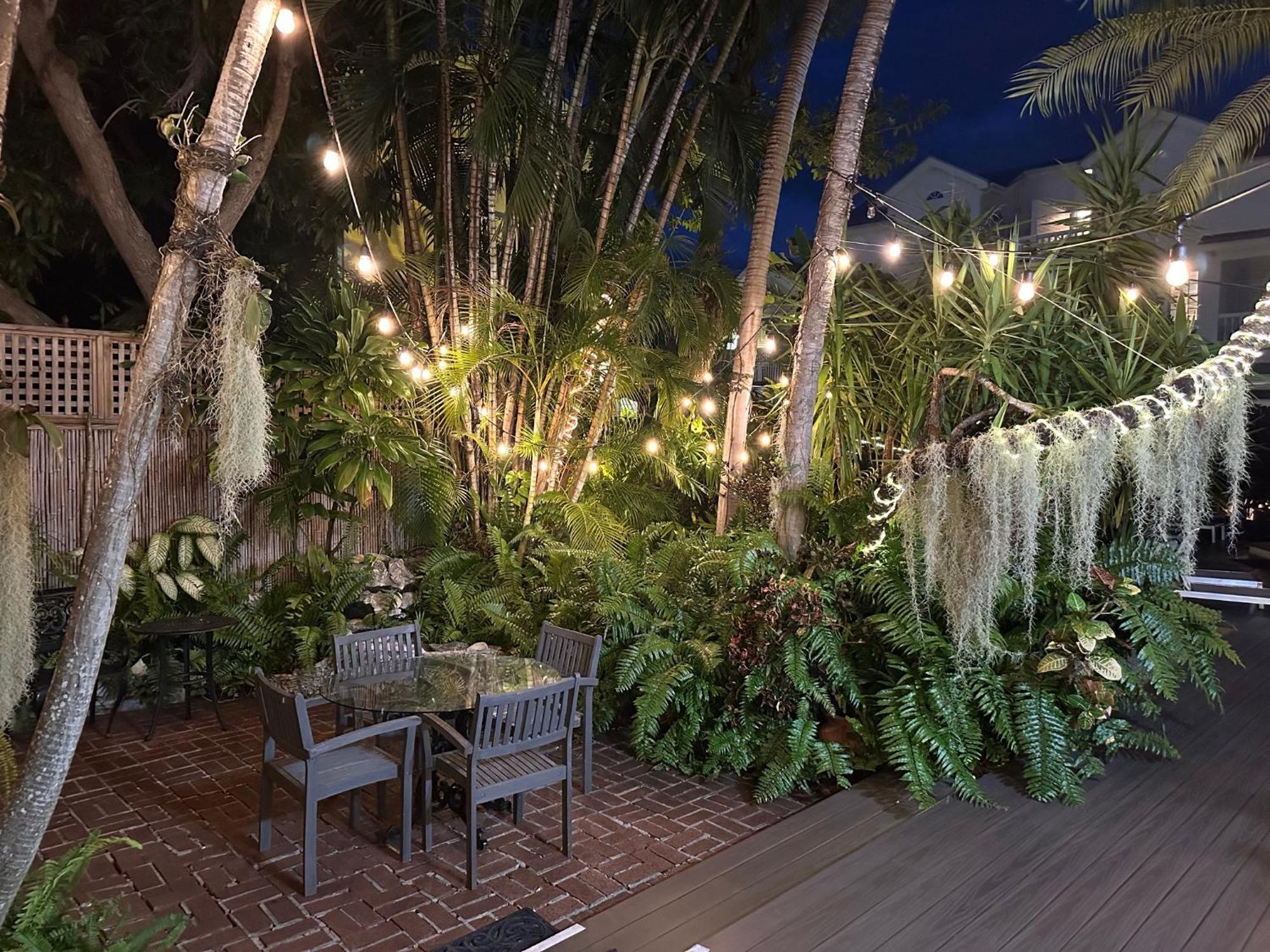 Douglas House 3* Key West