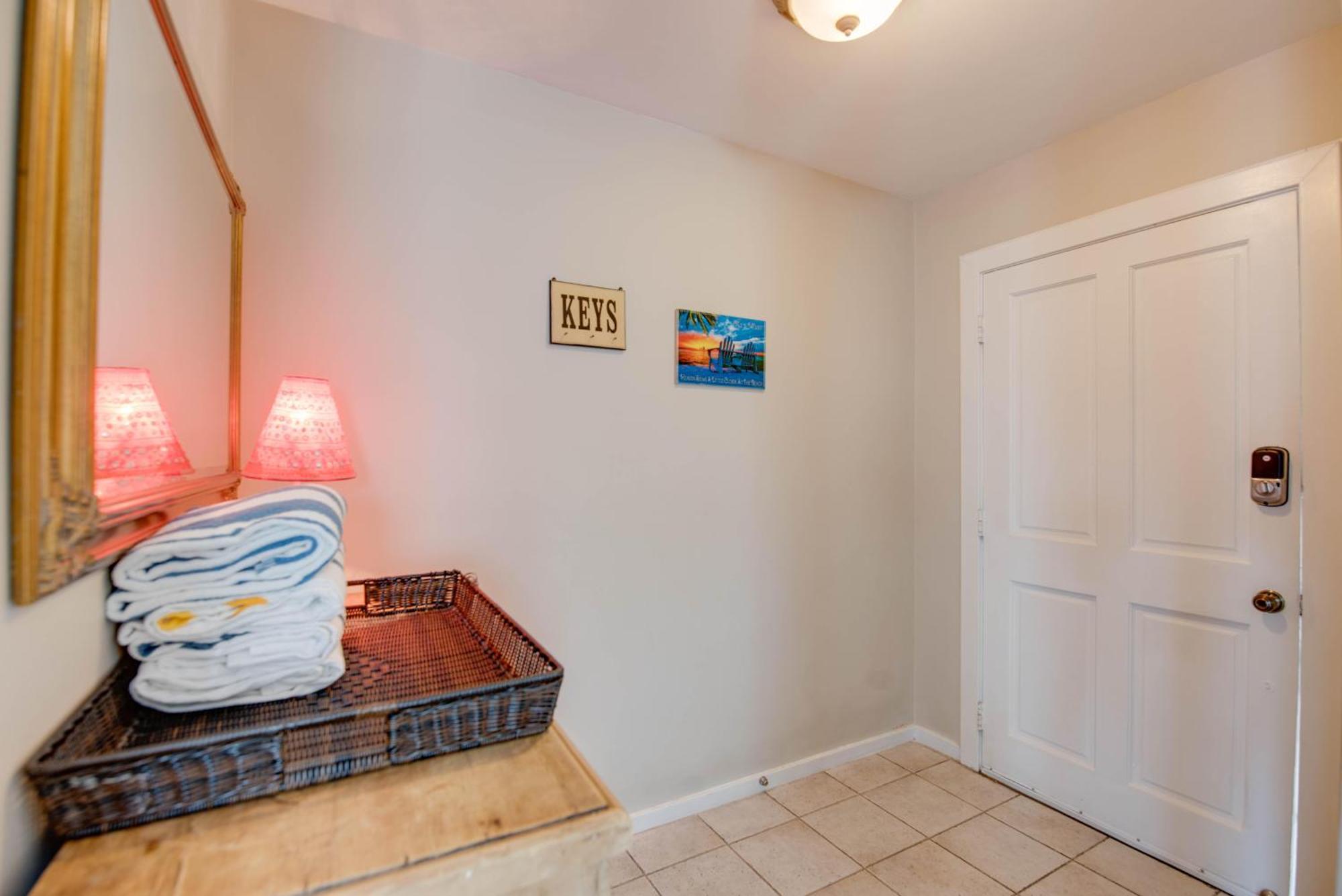 Casa Bonita - Duval Square Holiday home