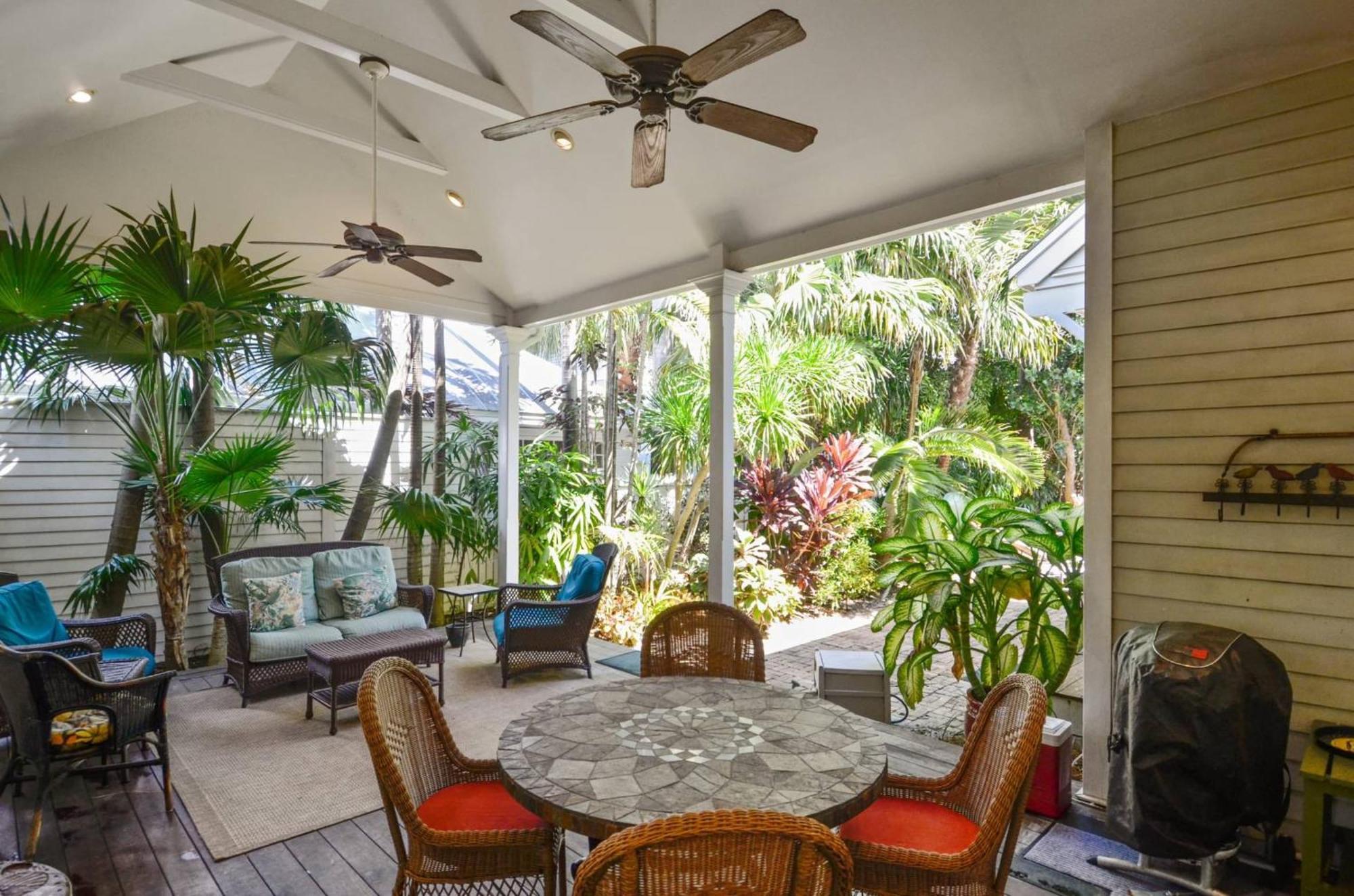 Holiday home Easy Livin By Avantstay W Pool Bbq Week Long Only