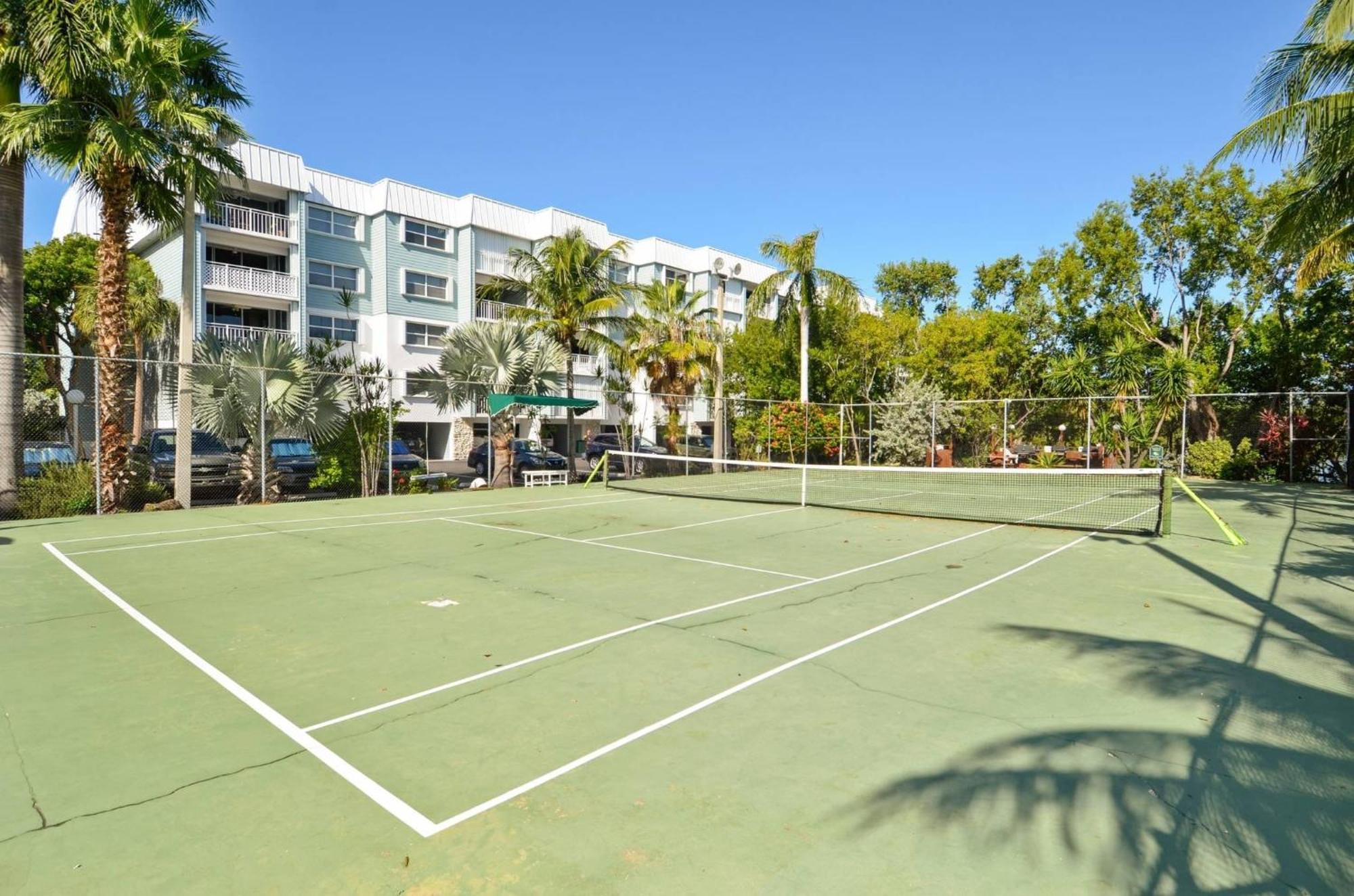 Holiday home Dune Wind South: Beachside Extended With Pool & Hot Tub Key West